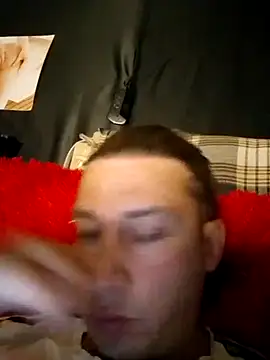 Snapshot of Lovely_milk chatting on January 4, 2025, 6:09 pm Lovely milk online show from January 4, 2025, 6:09 pm