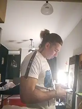 Snapshot of Lovely_milk chatting on January 6, 2025, 4:13 pm Lovely milk online show from January 6, 2025, 4:13 pm