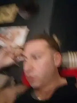 Snapshot of Lovely_milk chatting on January 8, 2025, 4:44 pm Lovely milk online show from January 8, 2025, 4:44 pm