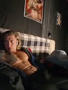 Snapshot of Lovely_milk chatting on March 4, 2025, 5:24 pm Lovely milk online show from March 4, 2025, 5:24 pm