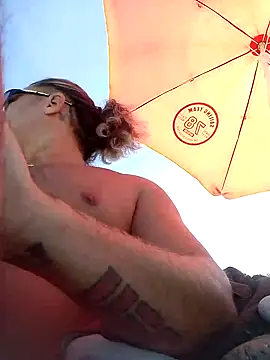 Snapshot of Lovely_milk chatting on September 28, 2025, 9:36 am Lovely milk online show from September 28, 2025, 9:36 am