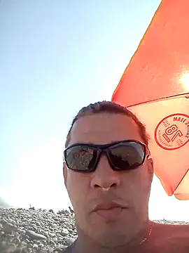 Snapshot of Lovely_milk chatting on October 15, 2025, 8:36 am Lovely milk online show from October 15, 2025, 8:36 am