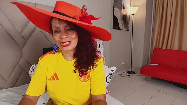 Kasandra Gomez online show from March 29, 2026, 3:01 pm