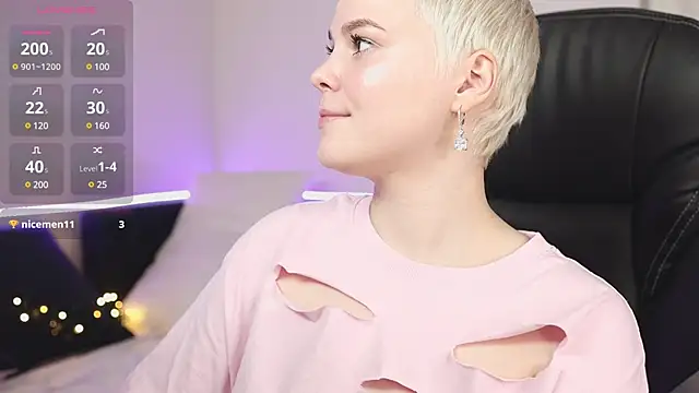 LikaBerry1 online show from January 27, 2025, 11:11 pm