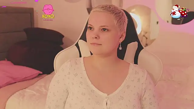 LikaBerry1 online show from January 15, 2026, 5:05 pm