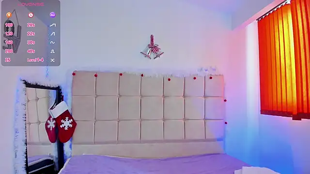 Snapshot of ZuryRamirez_ chatting on December 15, 2024, 6:48 pm ZuryRamirez online show from December 15, 2024, 6:48 pm