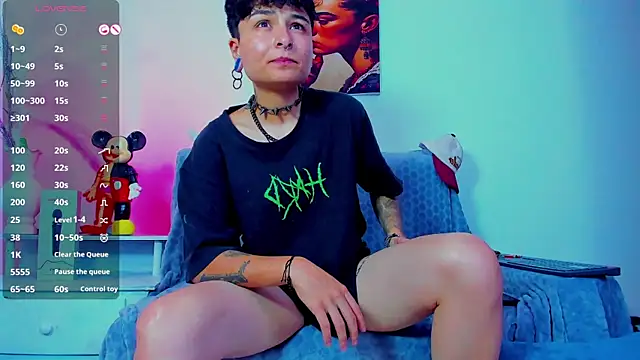 Snapshot of ZuryRamirez_ chatting on January 20, 2025, 6:53 pm ZuryRamirez online show from January 20, 2025, 6:53 pm