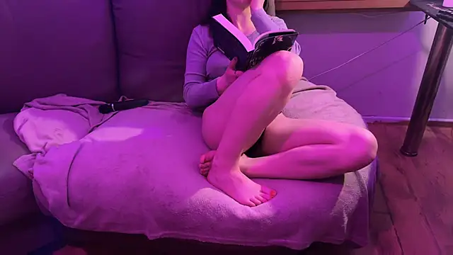 Snapshot of MiliExteraaa chatting on March 10, 2025, 12:07 am MiliExteraaa online show from March 10, 2025, 12:07 am