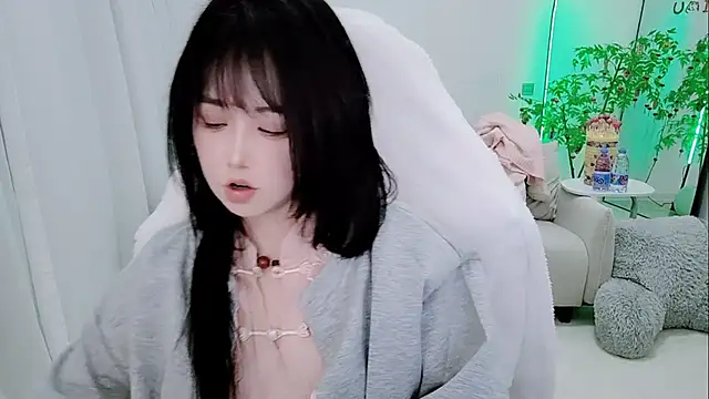 Vaness-a online show from February 11, 2026, 3:06 pm