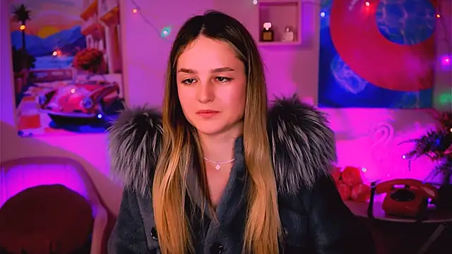 Snapshot of DeboraLarson chatting on January 6, 2025, 10:02 am DeboraLarson online show from January 6, 2025, 10:02 am