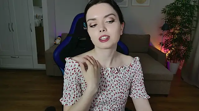 likeamoss online show from July 27, 2026, 2:35 pm