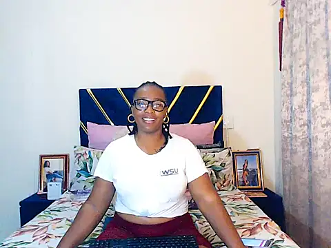 veronica1xxx online show from February 25, 2026, 9:13 pm