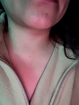 Kasandra02 online show from March 28, 2026, 3:39 am