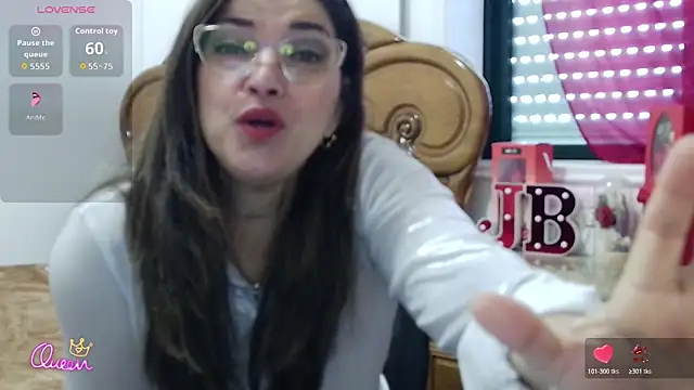 Julie Boronat26 online show from March 20, 2026, 10:53 am