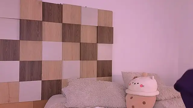 Adele Carter  online show from December 2, 2025, 12:54 pm