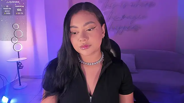 Snapshot of GabriellaLee chatting on March 22, 2026, 11:24 am GabriellaLee online show from March 22, 2026, 11:24 am