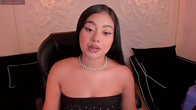 Snapshot of GabriellaLee chatting on March 27, 2026, 3:34 am GabriellaLee online show from March 27, 2026, 3:34 am