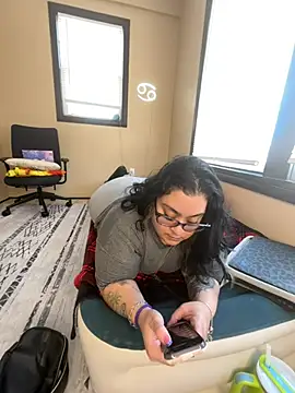 tillymarie34 online show from February 7, 2026, 5:38 pm