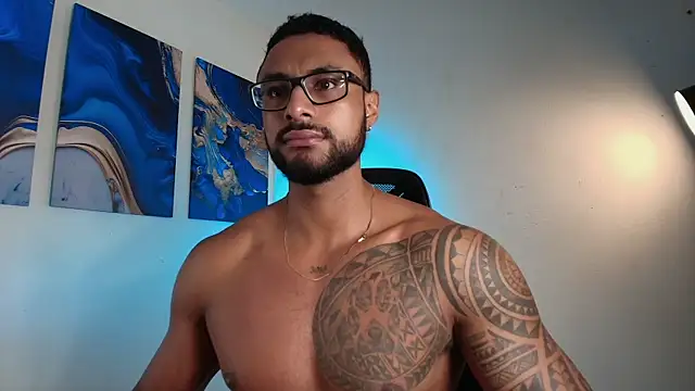 LiamGarcia1 online show from February 19, 2026, 2:13 pm