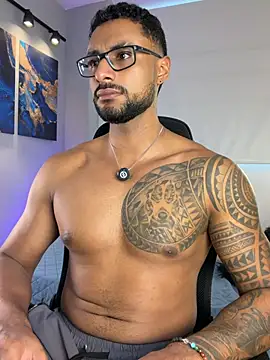 LiamGarcia1 online show from May 28, 2026, 4:26 pm