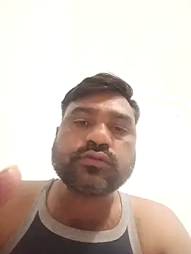 pintuS40 online show from January 22, 2025, 4:02 pm