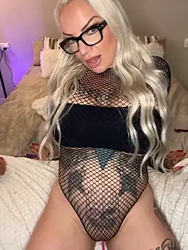 Nina LiveXXX online show from February 10, 2026, 3:49 pm