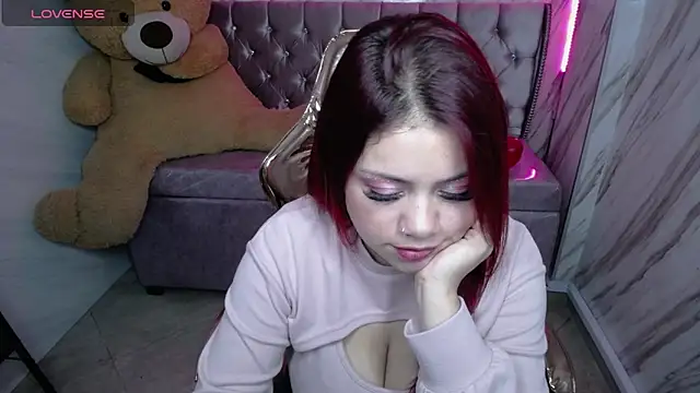  Ambar72 b online show from March 1, 2025, 1:07 pm