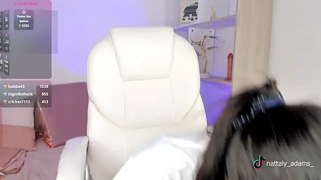 nattaly adams online show from February 12, 2025, 6:40 am