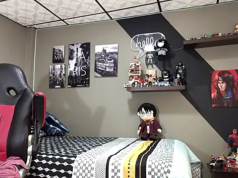 marcel crawford96 online show from February 7, 2025, 4:24 pm