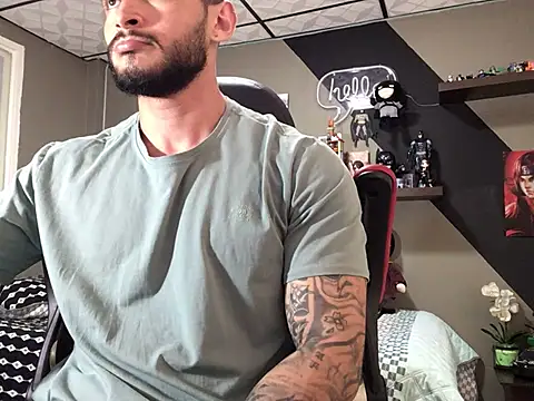 marcel crawford96 online show from February 25, 2025, 3:27 pm