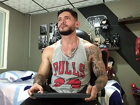 marcel crawford96 online show from March 4, 2025, 2:53 pm