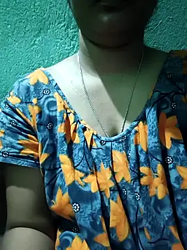 Pari-new online show from May 9, 2026, 9:09 pm