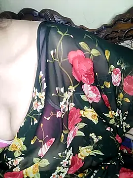 Snapshot of Fair-magic-woman chatting on September 24, 2025, 5:49 pm Fair-magic-woman online show from September 24, 2025, 5:49 pm