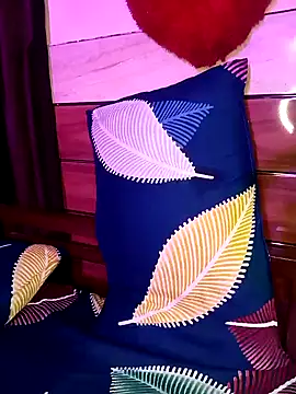 Suhanakhan00 online show from March 10, 2025, 4:14 pm