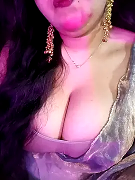 Suhanakhan00 online show from February 26, 2026, 5:39 am