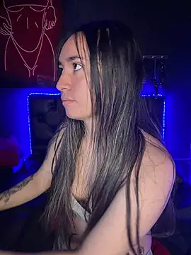 Sophie LS online show from March 26, 2026, 1:28 pm