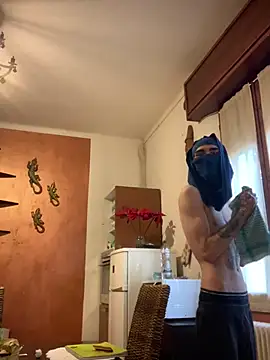 Chicano2k online show from January 18, 2025, 2:44 pm