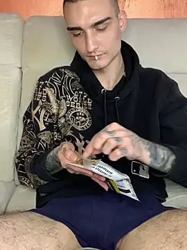 Chicano2k online show from March 18, 2025, 1:42 pm