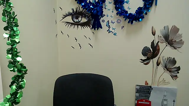 StellaCRL online show from December 21, 2024, 4:36 pm