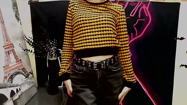 StellaCRL online show from January 7, 2025, 3:33 pm