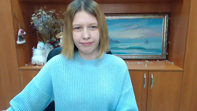 StellaCRL online show from January 17, 2025, 3:11 pm