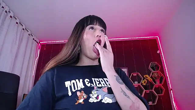 AnabelleGron online show from February 5, 2025, 1:15 am