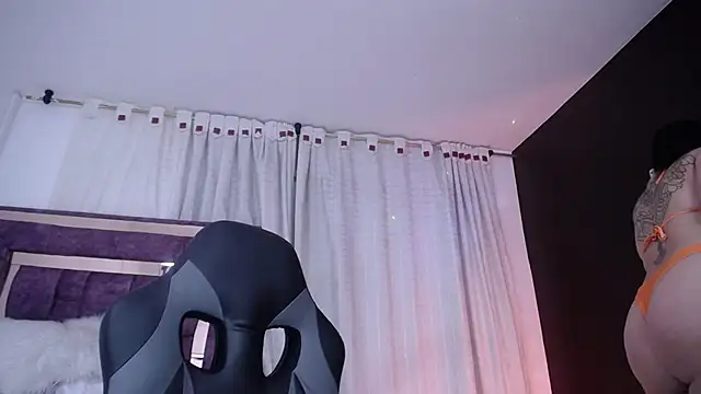 AnabelleGron online show from February 4, 2026, 3:34 am