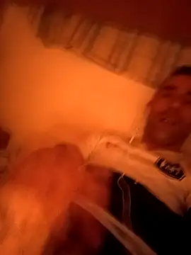 Snapshot of MownRender chatting on November 30, 2025, 6:56 pm MownRender online show from November 30, 2025, 6:56 pm