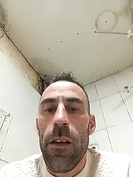 Snapshot of MownRender chatting on March 1, 2026, 4:20 pm MownRender online show from March 1, 2026, 4:20 pm