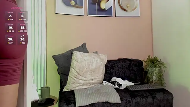 Snapshot of thomas_eliotts chatting on February 12, 2026, 8:15 pm thomas eliotts online show from February 12, 2026, 8:15 pm