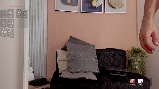 Snapshot of thomas_eliotts chatting on February 21, 2026, 7:37 pm thomas eliotts online show from February 21, 2026, 7:37 pm