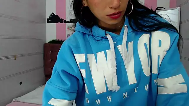 sara caplerx online show from September 10, 2025, 12:27 pm