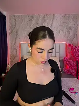 Snapshot of IsabellaAnngel chatting on June 21, 2026, 1:41 am IsabellaAnngel online show from June 21, 2026, 1:41 am