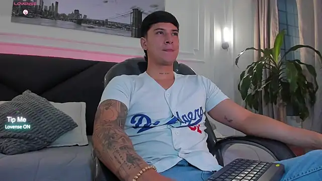 Damian23   online show from April 8, 2026, 10:59 am